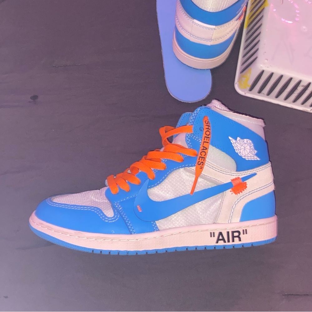 Jordan 1 off white Carolina blue sz 8